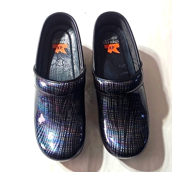 Dansko Shoes - Dansko Nursing Clogs NWOT
